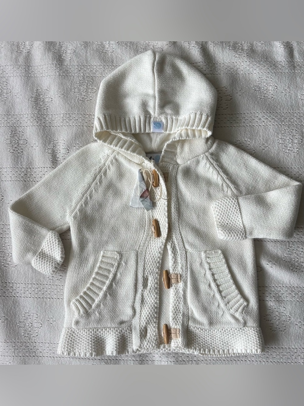 Beba Bean NWT Sweater & Hat Set | 6-12M